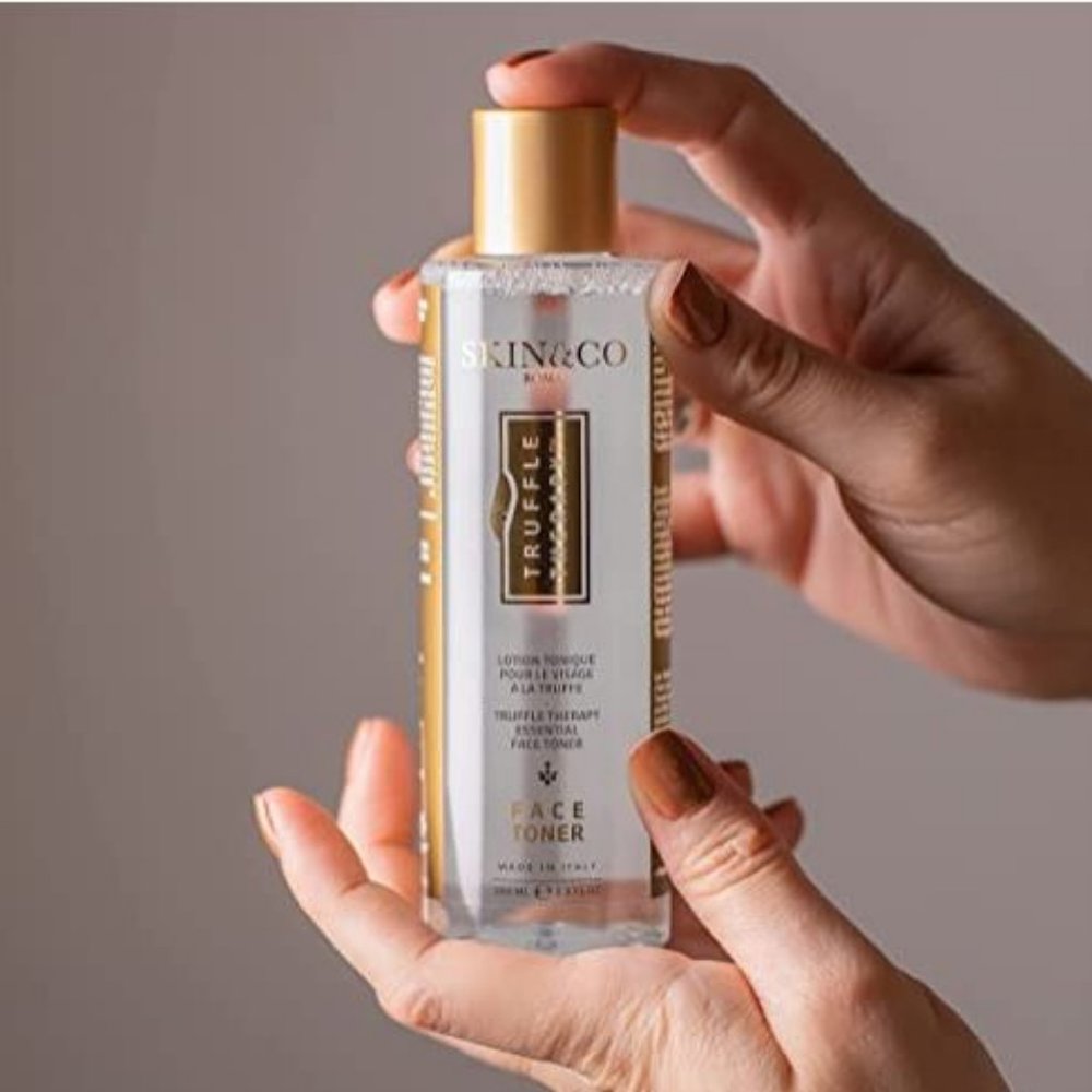 SKIN&CO Roma Truffle Therapy Essential Face Toner